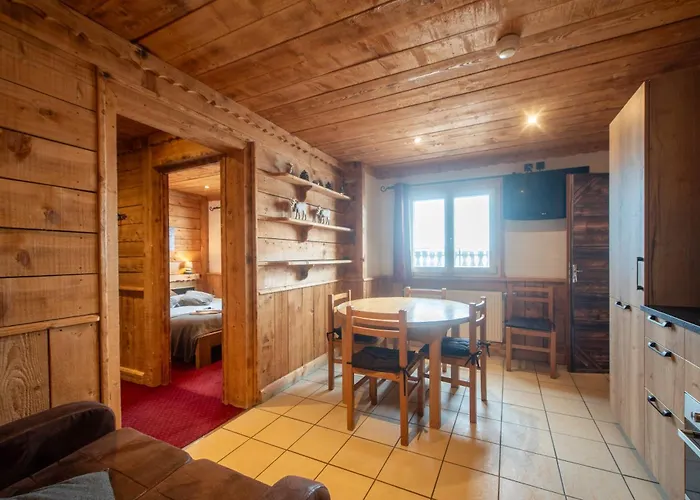 Les Du Thorens Aparthotel